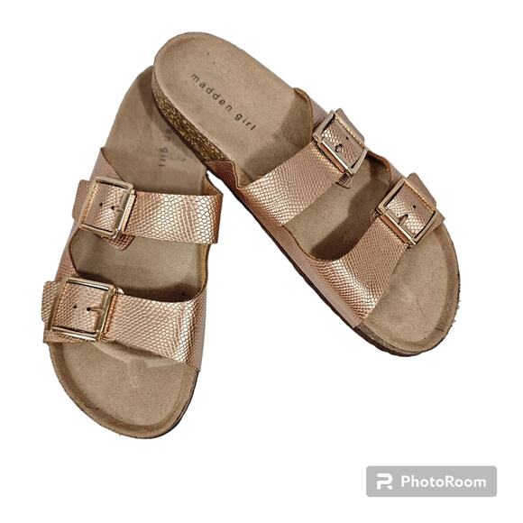 NWOT Madden Girl Rose Gold Metallic Double Strap Sandals Size 10 - Picture 1 of 11